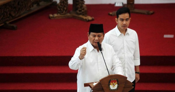 Kelakar Prabowo soal Senyuman Berat hingga Ajakan Bersatu